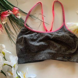 CHAMPION Sports Bra Size Medium
